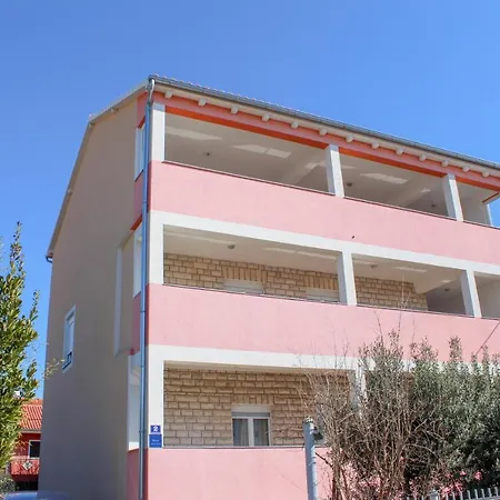 Aloe Vinko 2* ביבינייה